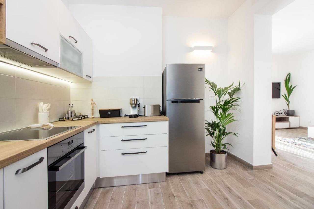 Utopia Apartments Спліт Екстер'єр фото