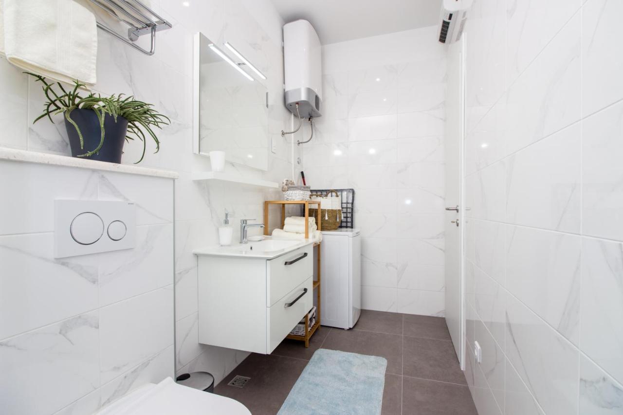 Utopia Apartments Спліт Екстер'єр фото